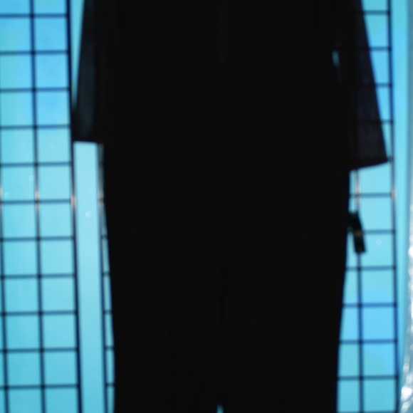 Black Pant Suit NEW - Picture 4 of 4